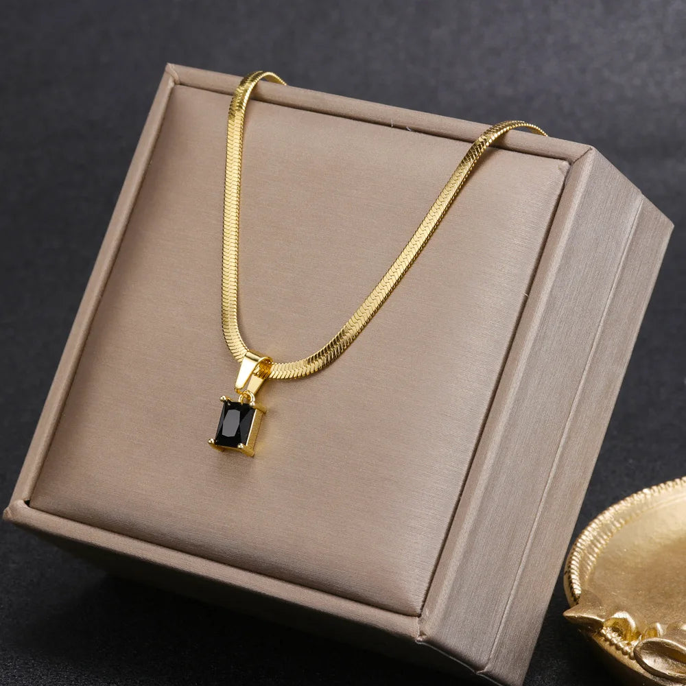 LINO Zircon Necklace