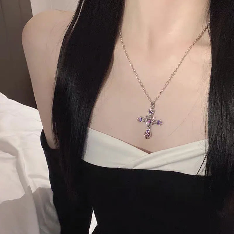 LINO Y2K Zircon Cross Necklace