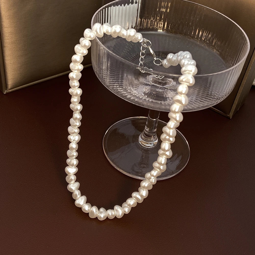 LINO Trendy Irregular Imitation Pearl Necklace