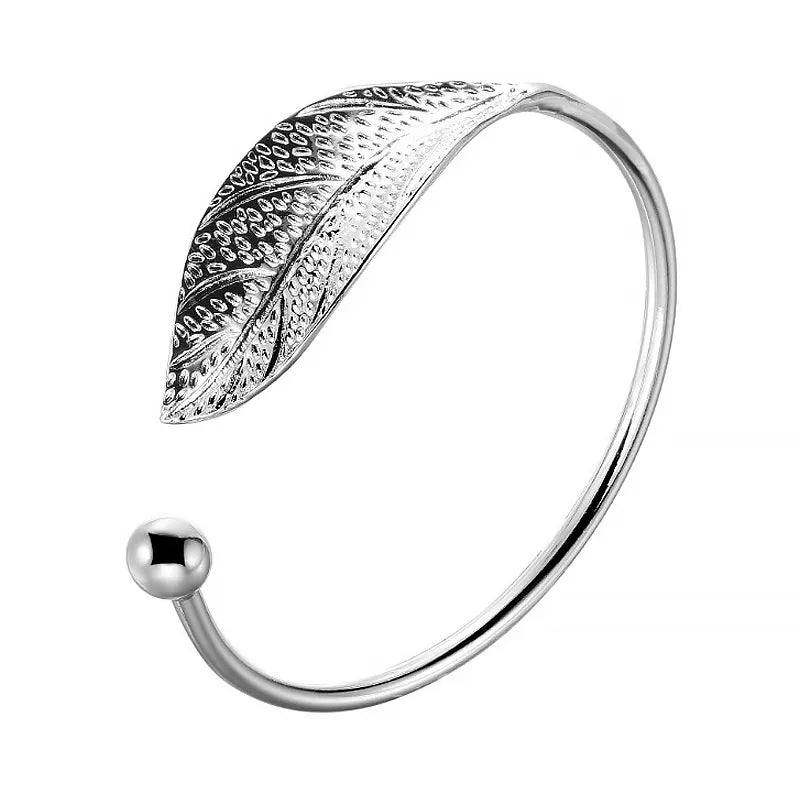 LINO Open Leaf Fashion Bracelet